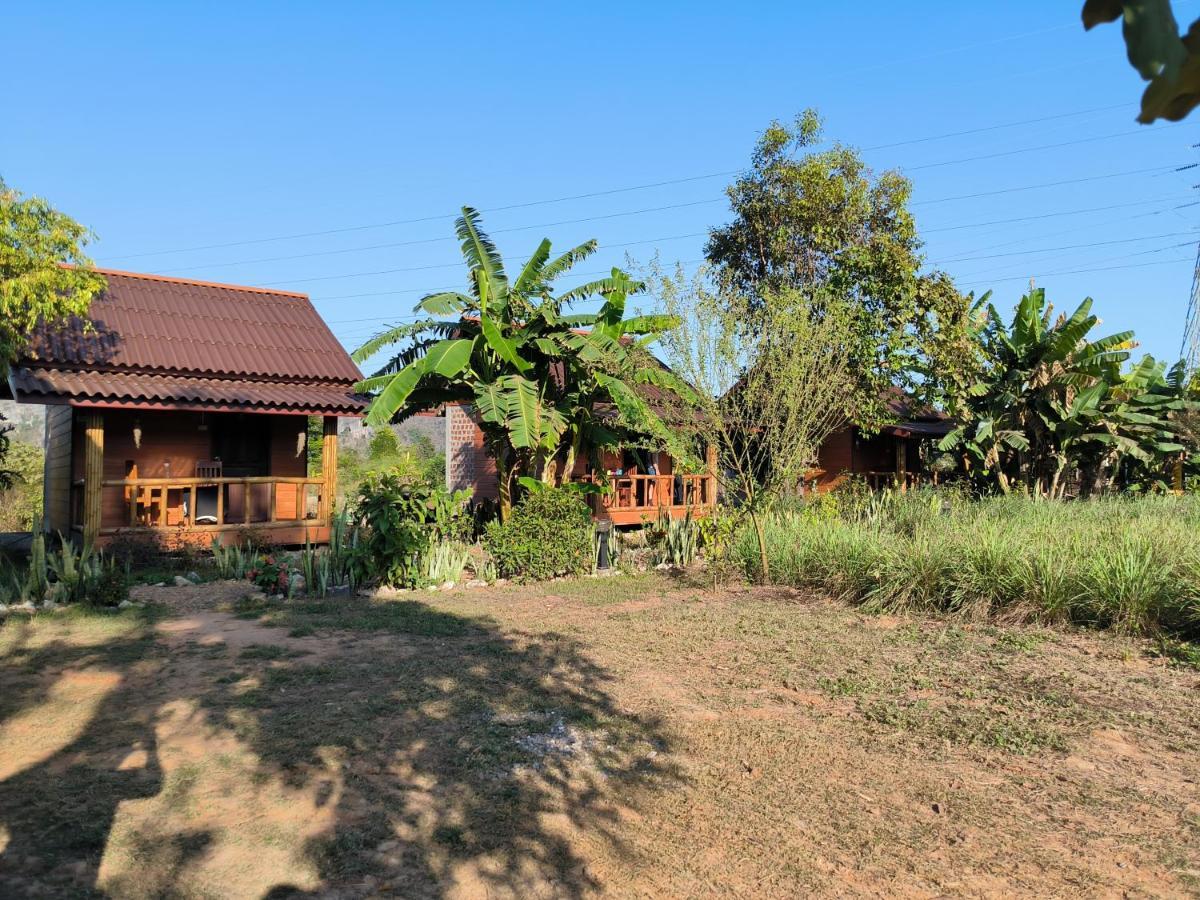 Nana Bungalows Ban Tan Exterior foto